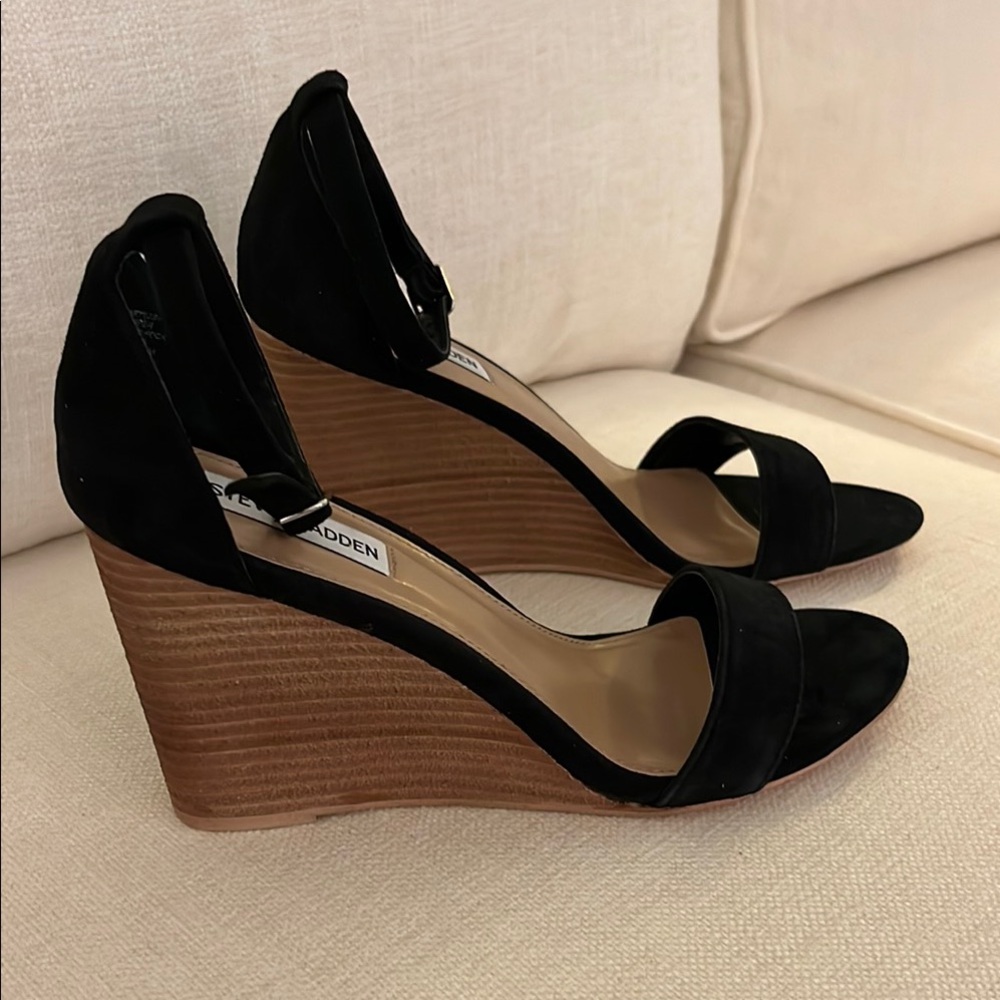 Steve Madden Black Wedge Sandals